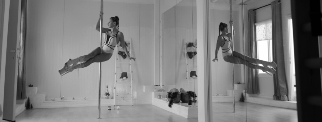 Cours initiation Pole Dance 