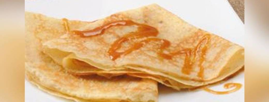 Crêpes et caramel beurre salé. Crepes with salted butter caramel
