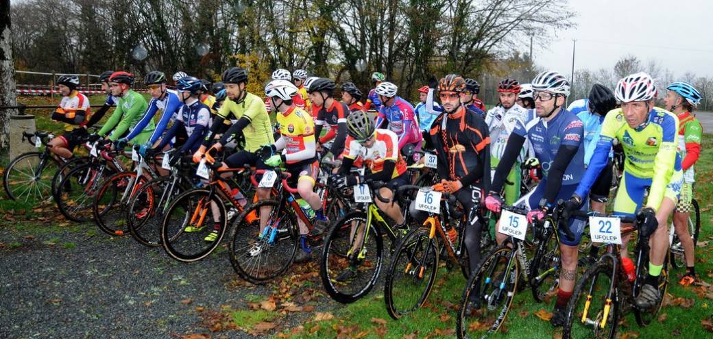 Cyclo-cross à Henrichemont
