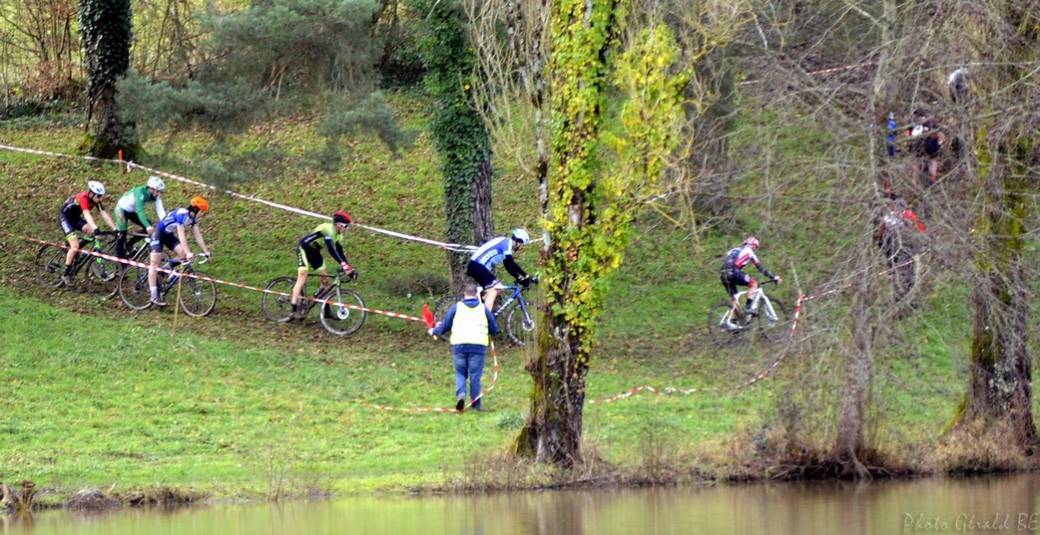 Cyclo-cross à St Martin d'Auxigny 2025