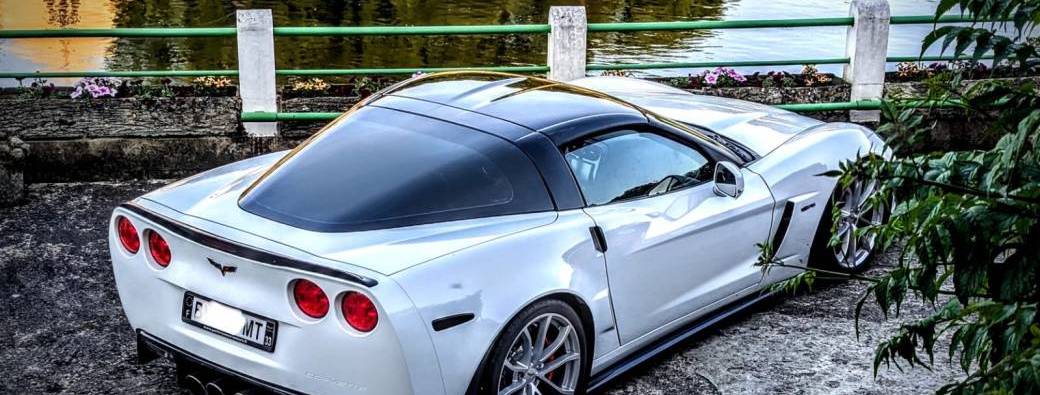 D12 : Chevrolet Corvette C6 Z06 507ch blanche (1 passager)