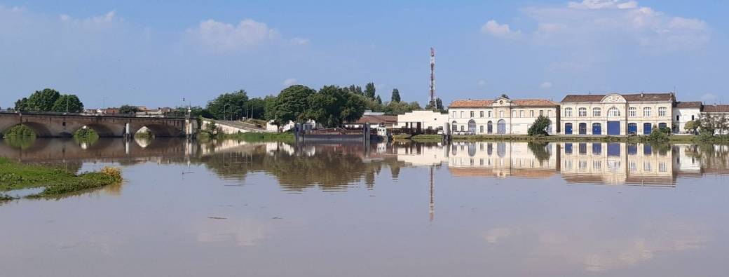 De Libourne à Guitres