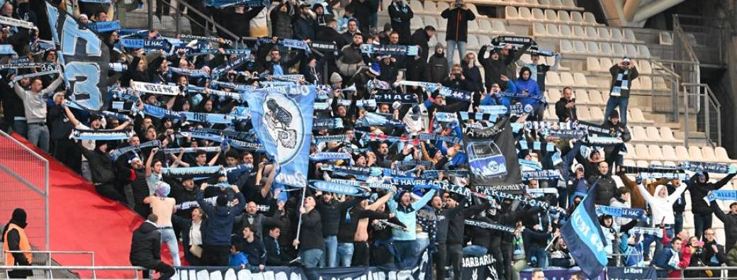 Déplacement en Bus a Reims HAC FANS
