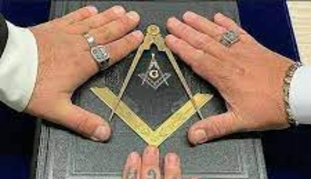 Réussir sa vie en devenant membre actif des illuminati pour réaliser ses rêves et être riche 