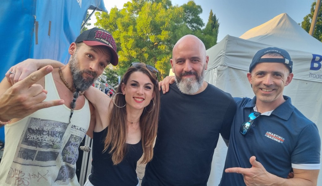 Do not disturb (rock)