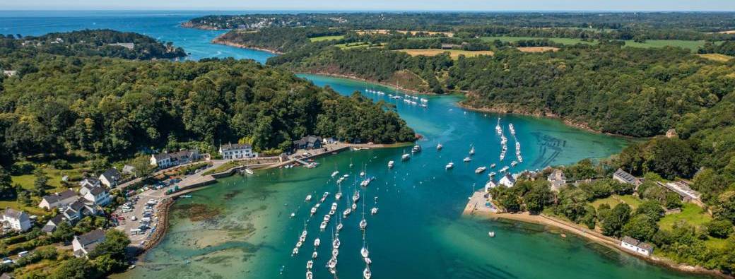 Du port du Bélon à la chapelle de Lanriot