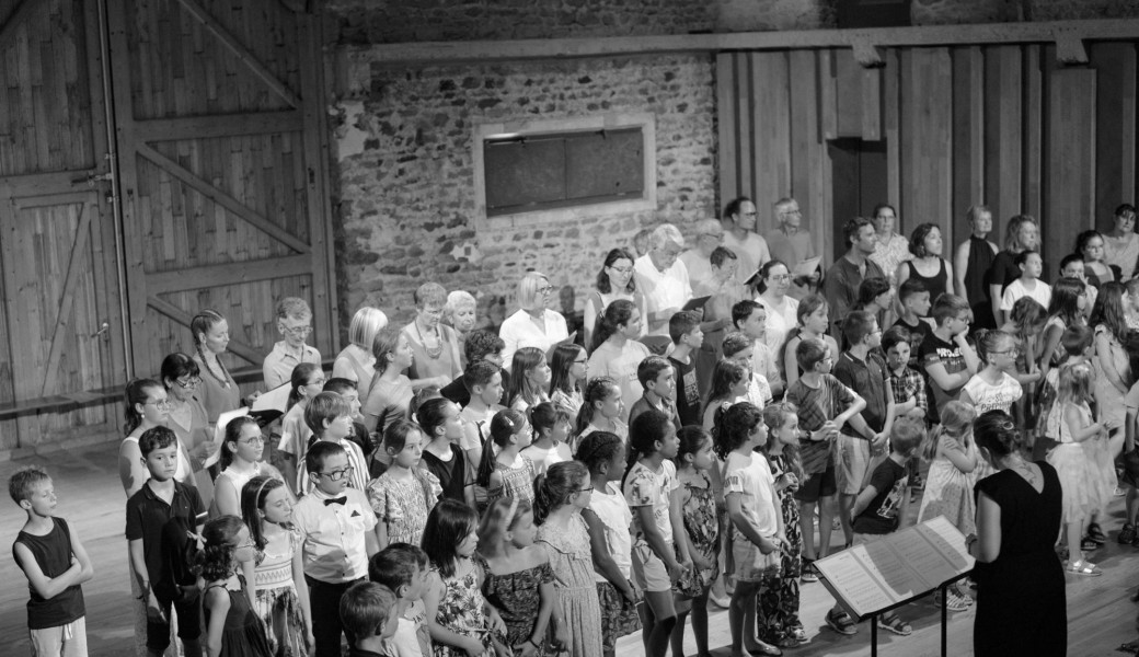 En Choeurs ! | Chorale de l'école de Bessines | L’Opéra de la lune 
