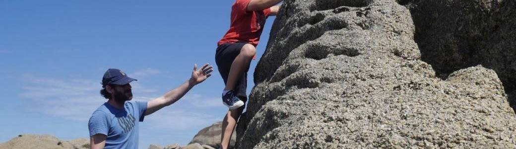 Séance d'escalade au coucher de soleil