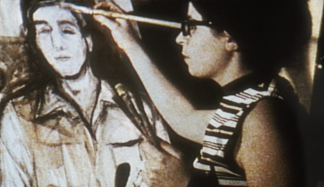 ESPOIRS ET DÉBOIRES DE DEUX ÉTUDIANTES EN ART, 1967-2025