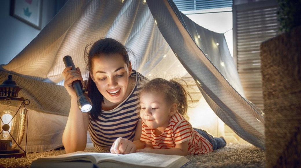 Et si un coin lecture pouvait aider votre enfant à lire et à écrire ?