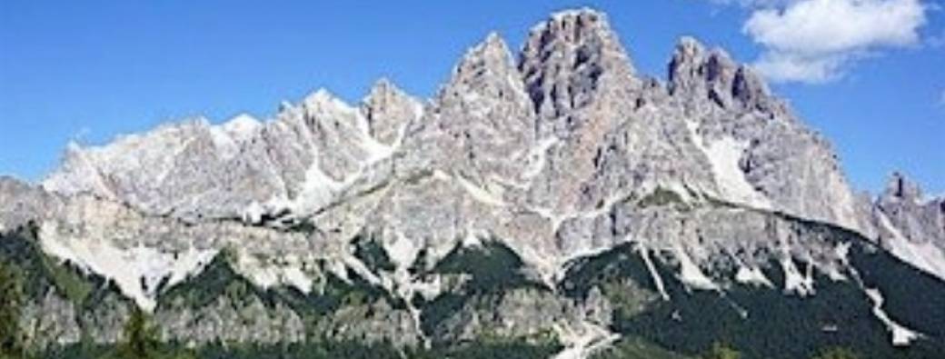 EXPAT UNT - Peaks, Thermal Spas & Lake Views: The Ultimate Dolomites & Milan Escape