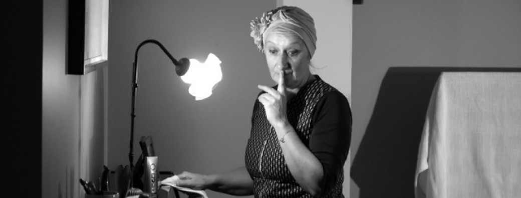 FEMME DEMENAGE