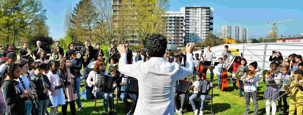 Fête de la musique - Poèmes et guitares - 15h