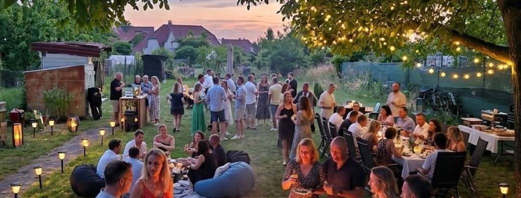 GARDEN PARTY La parenthèse