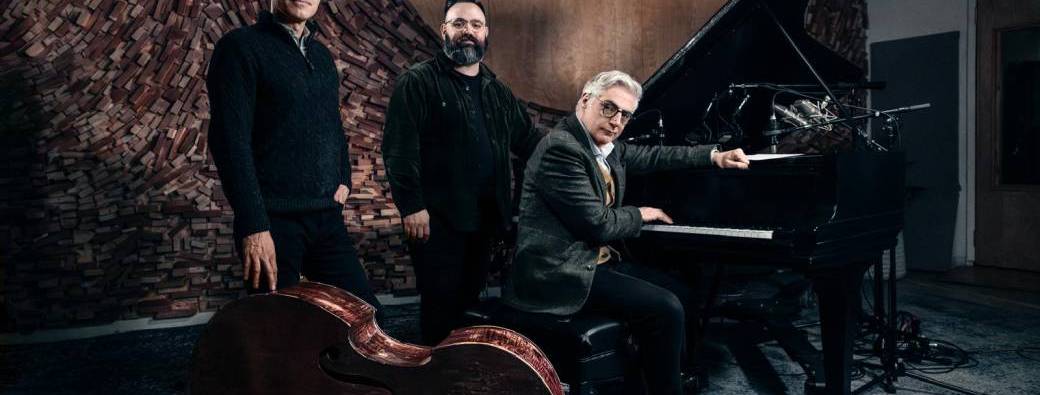 Giovanni Mirabassi Trio