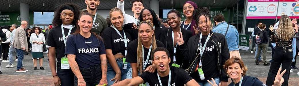 H.O.M (Herbalife Opportunity Meeting)