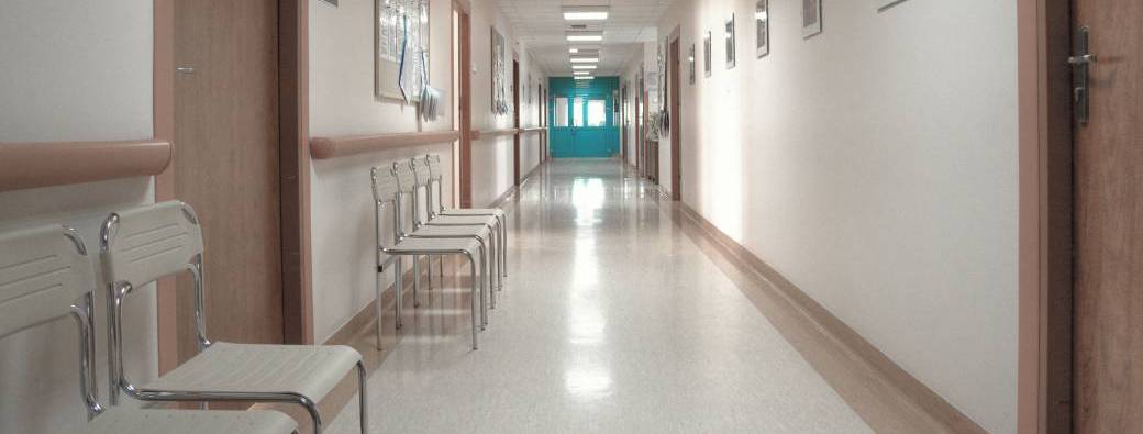 Hôpital, silence