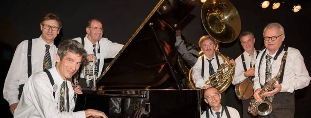 HOT ANTIC JAZZ BAND