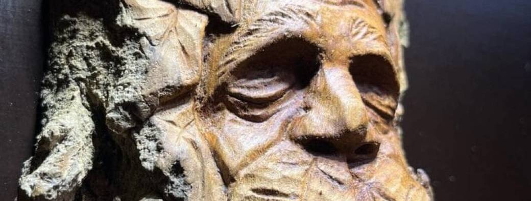 Initiation à la sculpture sur écorce