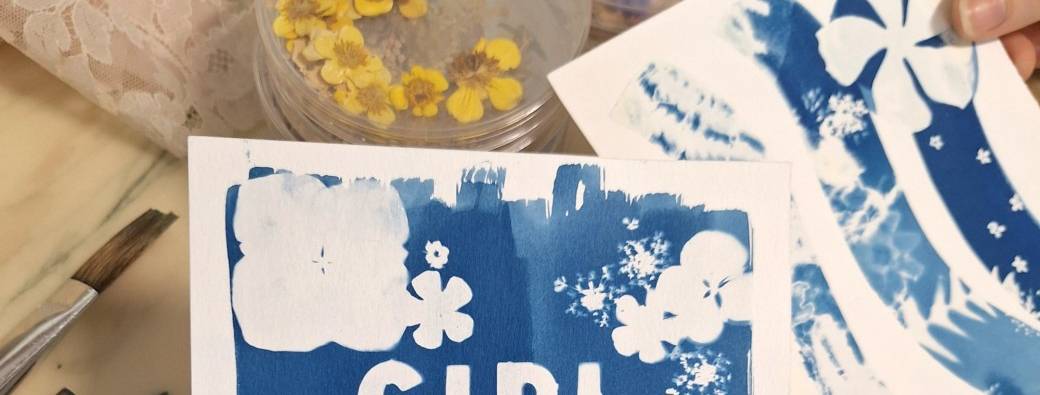 Initiation au cyanotype chez les trois marguerites