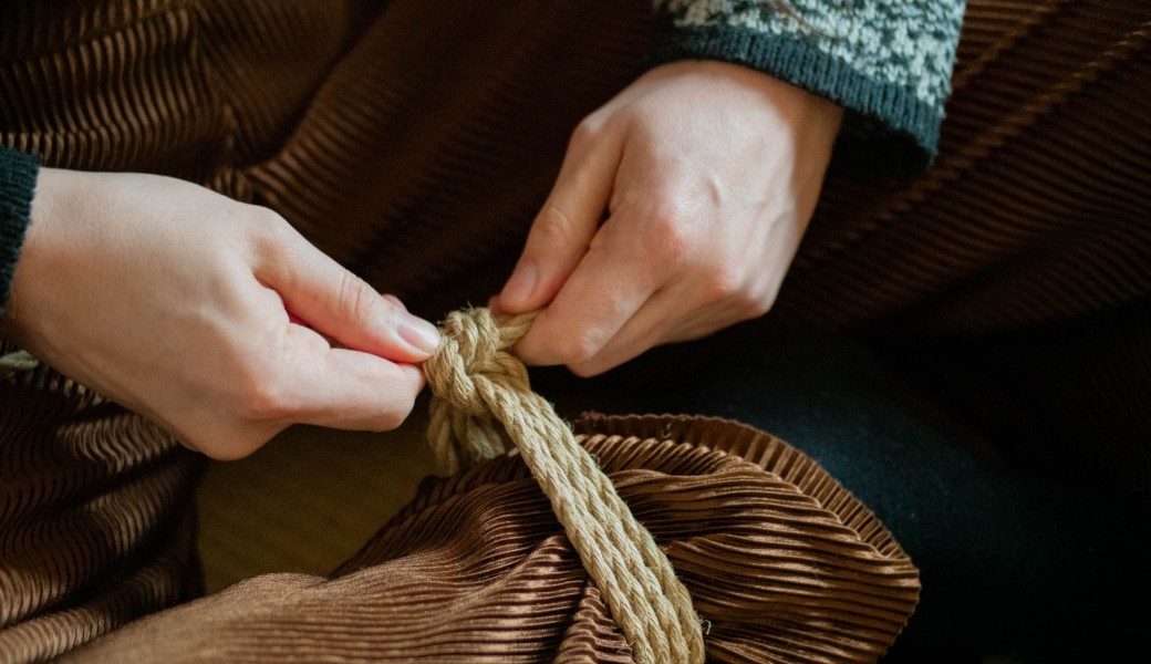 Initiation au Shibari chez (Dé)boutonné·e·s (Strasbourg)