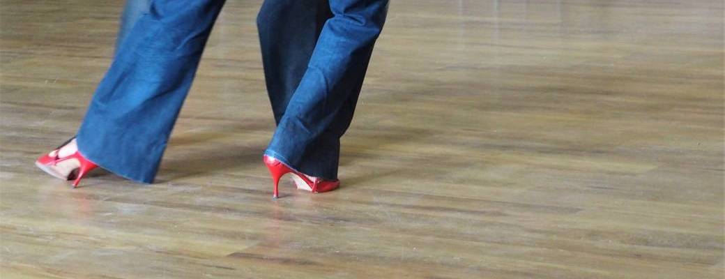 ISOLA TANGO