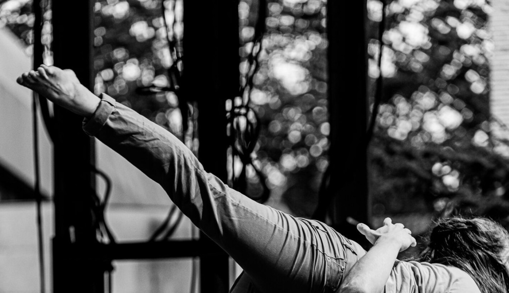 JAM (Contact Improvisation)