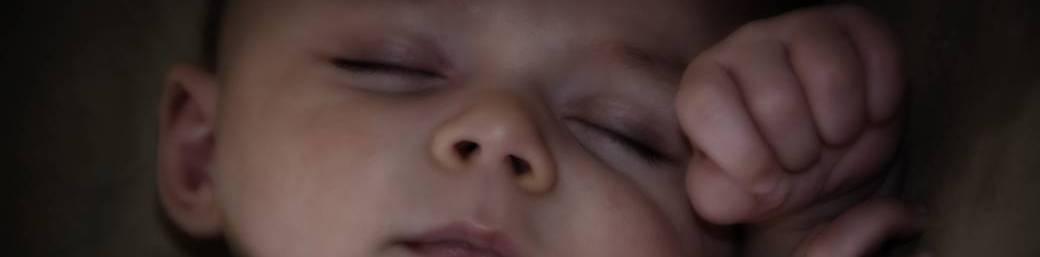 Je ne fais pas mes nuits ! Le sommeil des familles avec jeunes enfants...