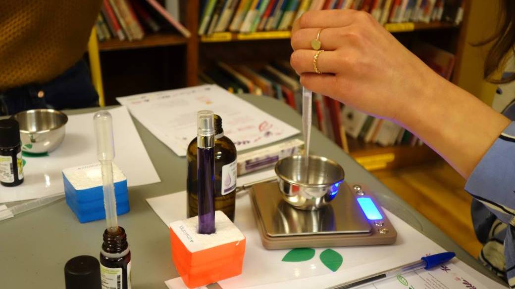 Je réalise mon parfum naturel