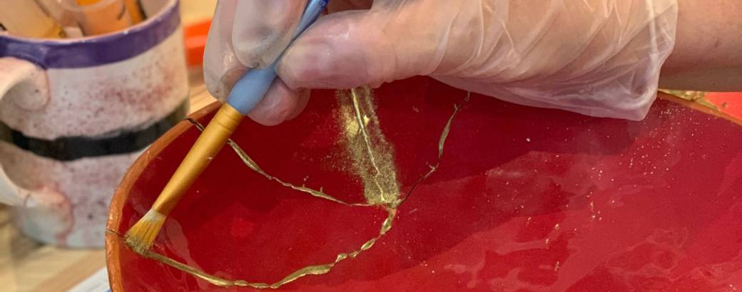 Je répare et sublime mon ancienne vaisselle à travers le Kintsugi