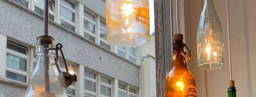Je transforme mes bouteilles en verre en petit objet décoratif  