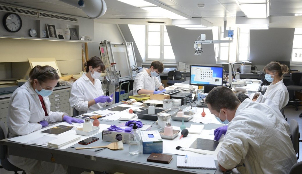 JEP 2026 : Visites de l'atelier de restauration de photographies