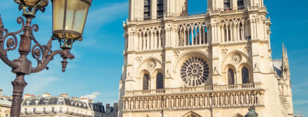Journée à Paris. Visite de Notre Dame et balade en bateau mouche