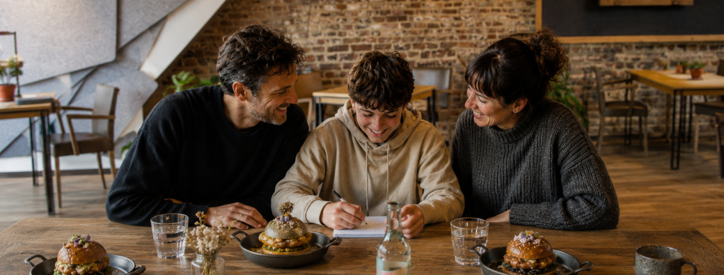 la table de l'innovation : ce que les réseaux sociaux ne te montrent pas
