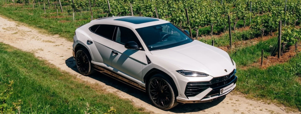 Lamborghini Urus SE (800 ch, 3 passagers maxi,Concession Lamborghini Bordeaux)