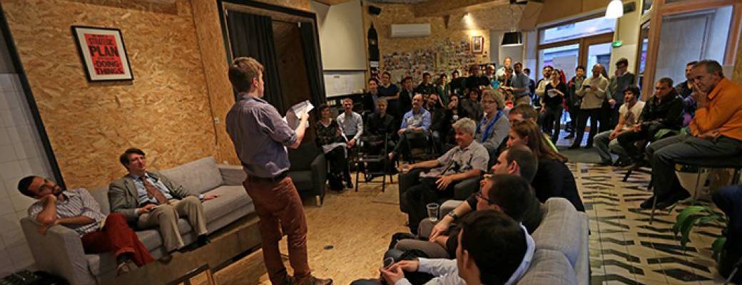 L'art du pitch : parler c'est bien... convaincre et rester dans les mémoires c'est mieux !