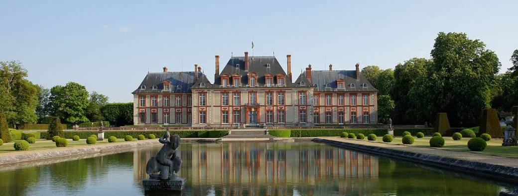 Le château des contes de Perrault