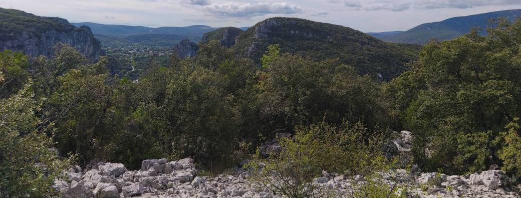 Le Thaurac, son plateau, ses falaises