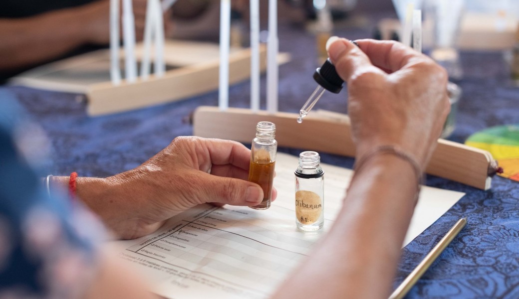 Learn to Make Natural Perfume in Rennes