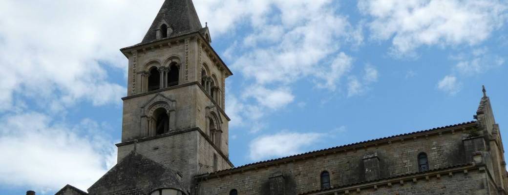 L'église de Châteauneuf à la lampe de poche