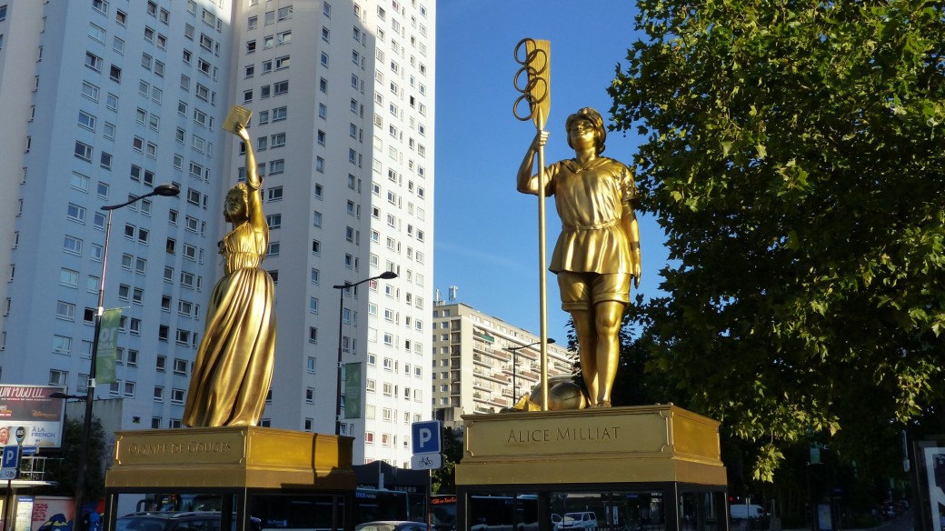 Les femmes en or de Paris 2024 à la Porte de la Chapelle