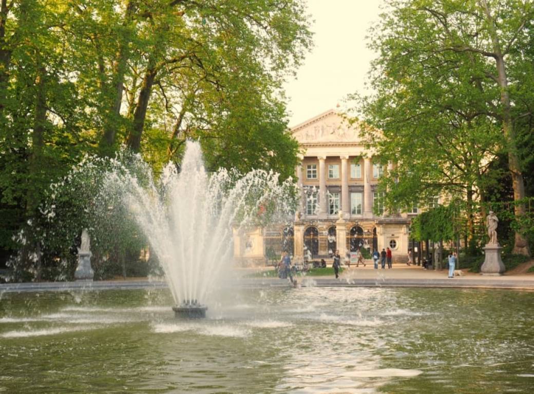 Bruxelles "Ville Haute" - le SABLON, le MONT des ARTS et le PARC ROYAL