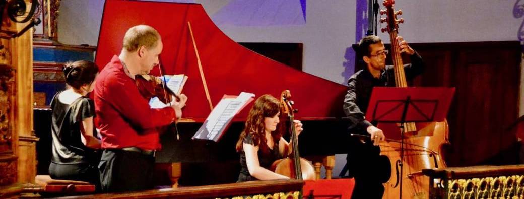 LES VIOLONS AU TEMPS DE BRILLAT-SAVARIN : LES PLAISIRS DU PARNASSE