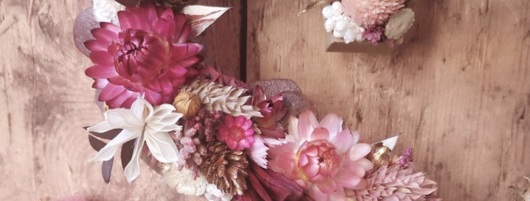 Lettre en fleurs séchées