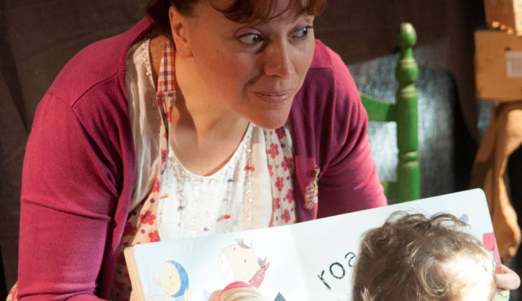 Lire aux tout-petits