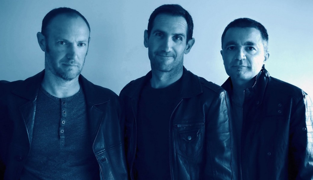 LOGin (Pop, Rock, Soulish , Bluesy Power Trio)
