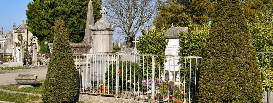 Loyasse, le petit Père-Lachaise lyonnais ?