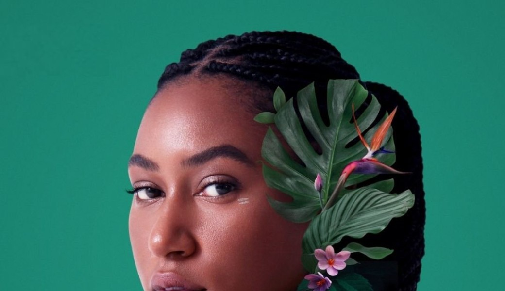 MÉLISSA LAVEAUX