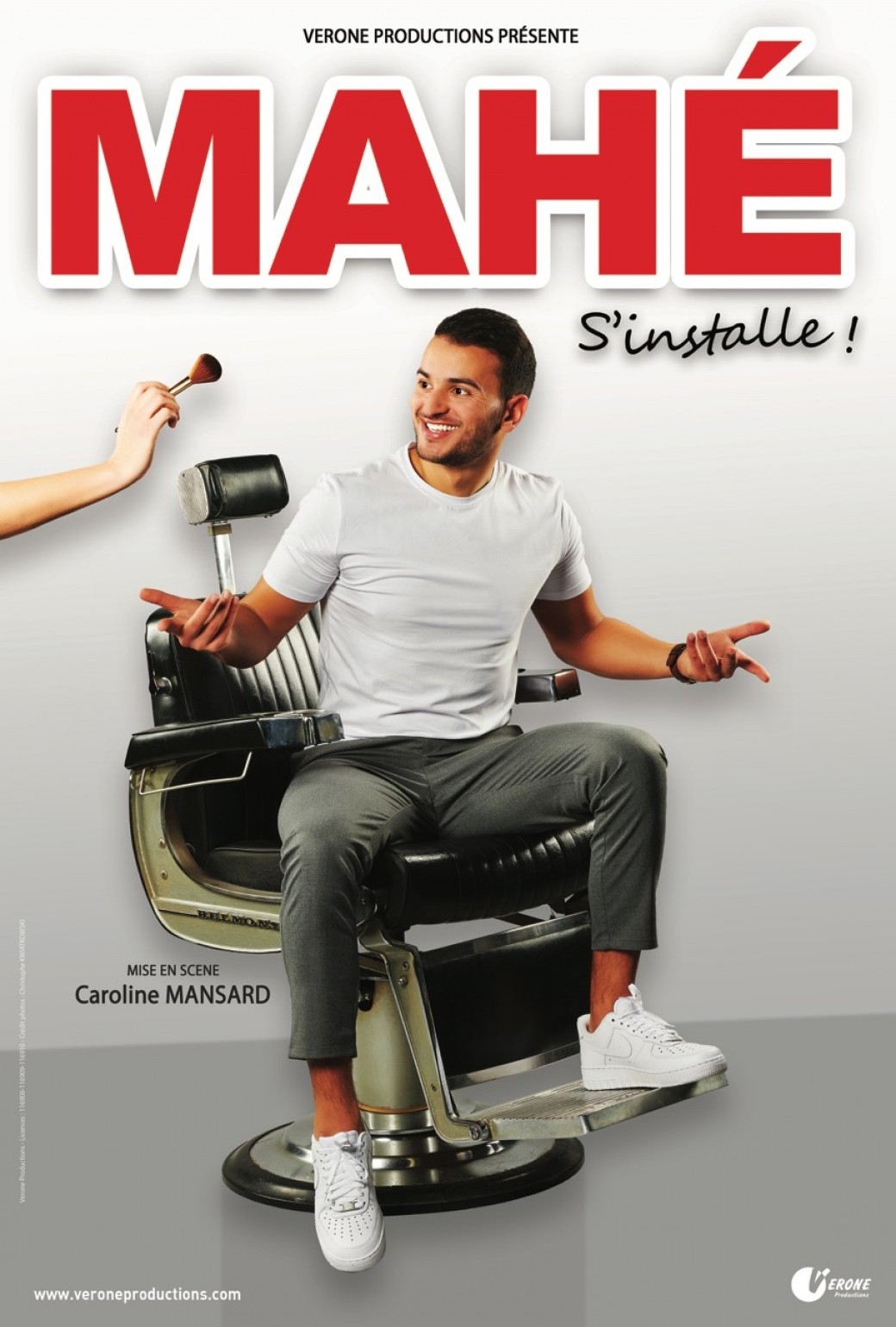 MAHÉ - One man show/ Mahé s'installe!