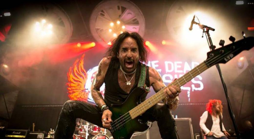 Marco Mendoza Trio (Bassiste Dead Daisies/Whitesnake/Thin Lizzy) + Back Roads
